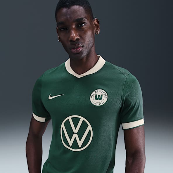 Wolfsburg Kit & Shirts 2025/26. Nike UK. Nike LU